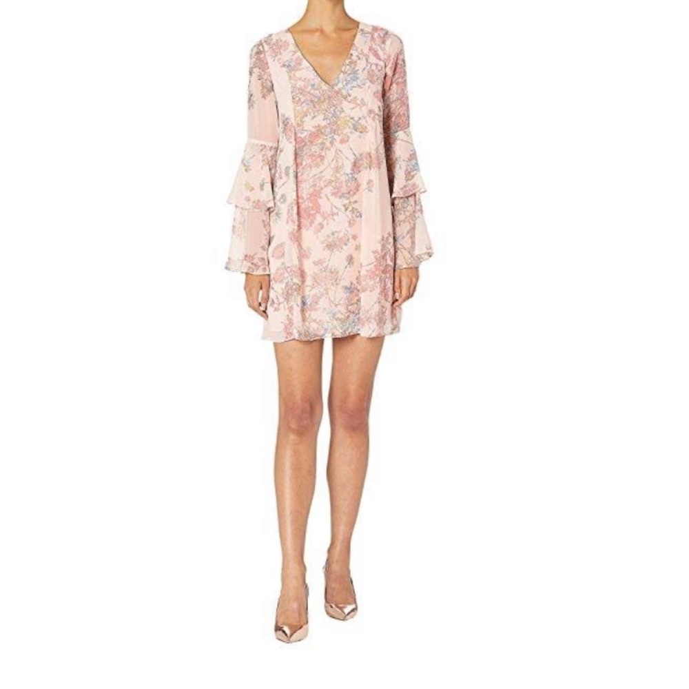 Bcbgeneration Bow back tiered sleeve dress. XS NWT